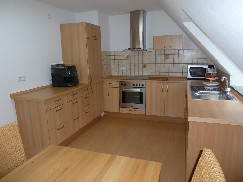 Helle 70 Qm Ferienwohnung Mit Herrlichem Blick Teningen Exterior foto