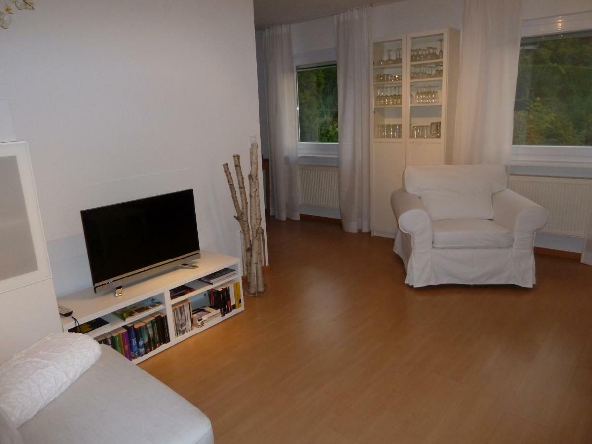 Helle 70 Qm Ferienwohnung Mit Herrlichem Blick Teningen Exterior foto